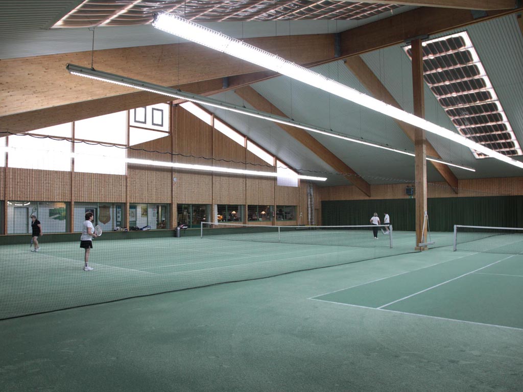 LED Beleuchtung fuer Tennishallen